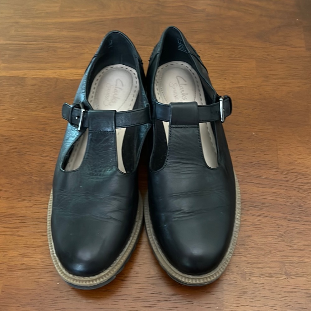 Clarks buckle shoes